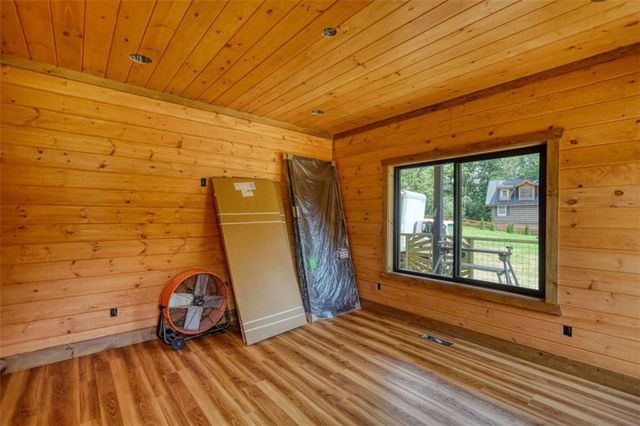 485 Church St, Blue Ridge, GA 30513
