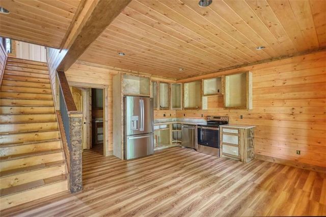 485 Church St, Blue Ridge, GA 30513