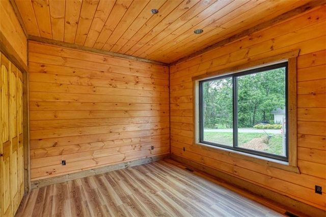485 Church St, Blue Ridge, GA 30513