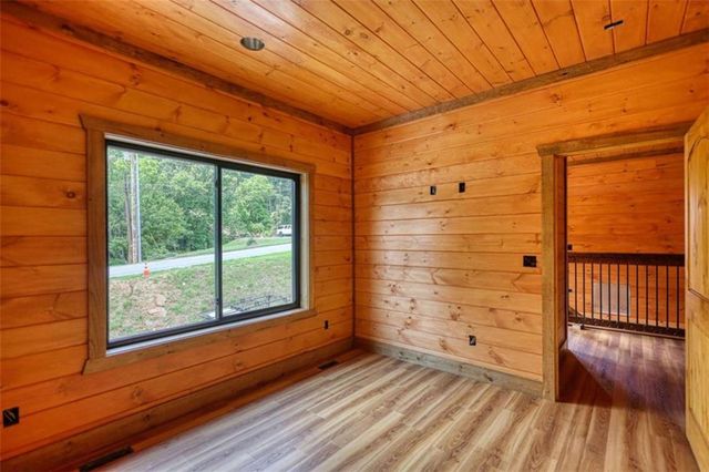 485 Church St, Blue Ridge, GA 30513
