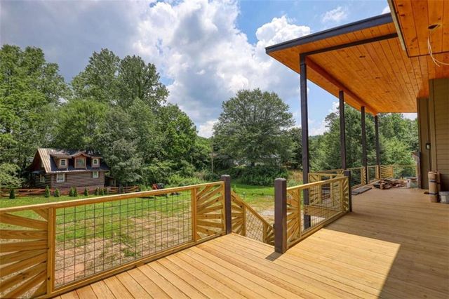 485 Church St, Blue Ridge, GA 30513