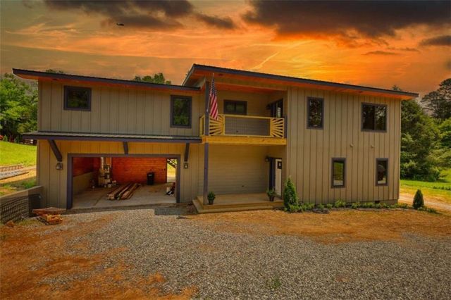 485 Church St, Blue Ridge, GA 30513