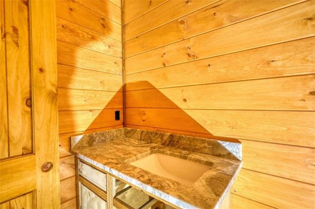485 Church St, Blue Ridge, GA 30513