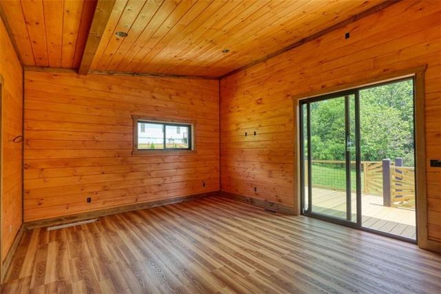 485 Church St, Blue Ridge, GA 30513