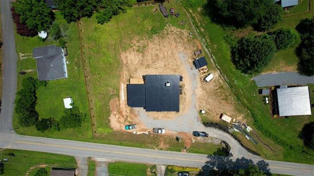 485 Church St, Blue Ridge, GA 30513