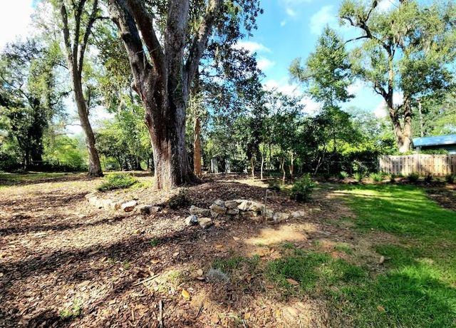 1522 ATAPHA NENE, Tallahassee, FL 32301