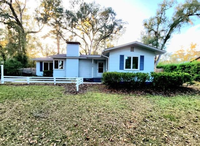 1522 ATAPHA NENE, Tallahassee, FL 32301