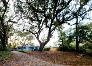 1522 ATAPHA NENE, Tallahassee, FL 32301