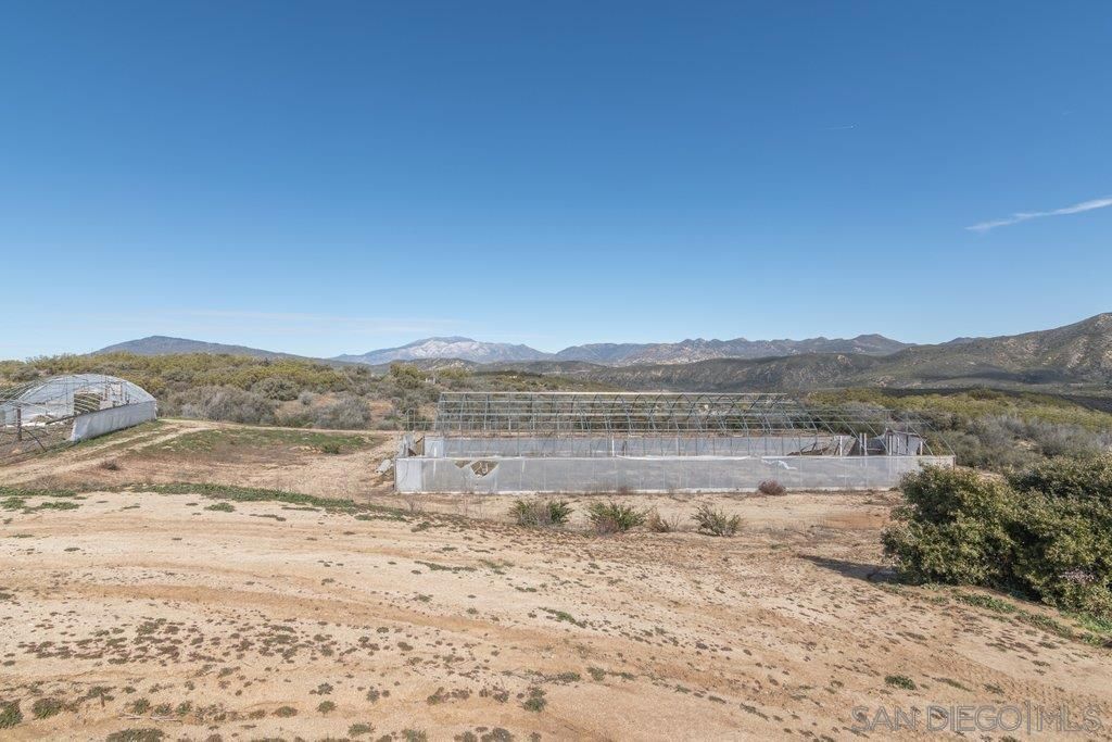 Image 18 of property listing at 40730 Table Truck Mountain Trl, Anza, CA 92539