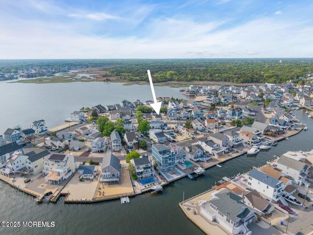124 Mathis Drive, Brick, NJ 08723