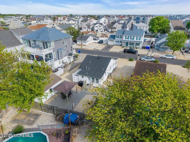 124 Mathis Drive, Brick, NJ 08723