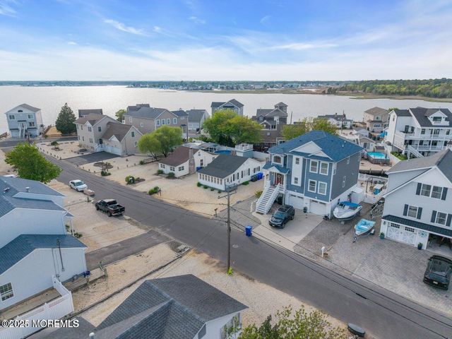 124 Mathis Drive, Brick, NJ 08723