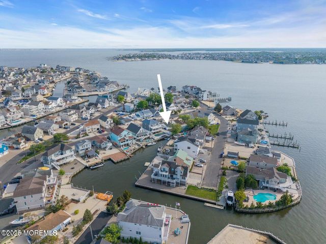 124 Mathis Drive, Brick, NJ 08723