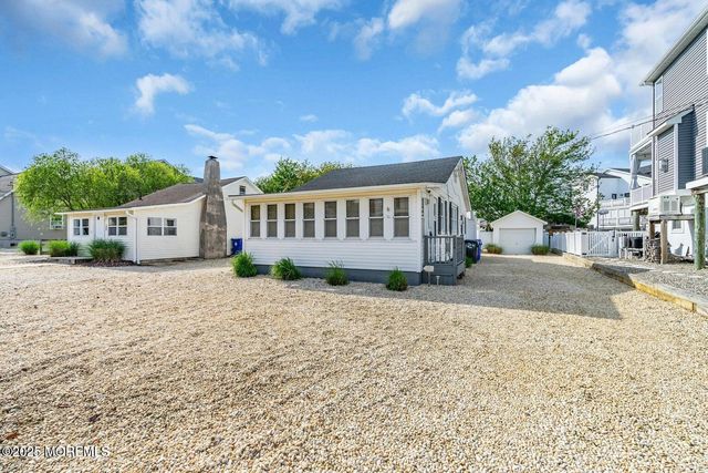 124 Mathis Drive, Brick, NJ 08723