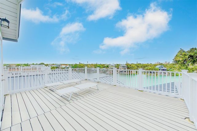 217 18TH AVENUE, Indian Rocks Beach, FL 33785