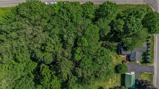 381 Town Line Road, Marilla, NY 14086