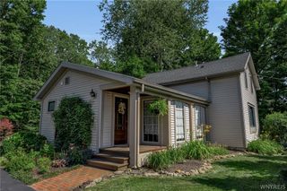 381 Town Line Road, Marilla, NY 14086