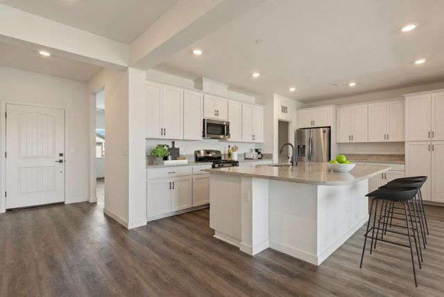 335 Piper Ln, Colusa, CA 95932