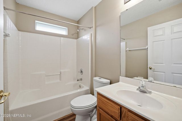 1109 SEATTLE SLEW Lane, Jacksonville, FL 32218