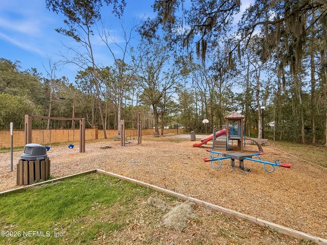 1109 SEATTLE SLEW Lane, Jacksonville, FL 32218