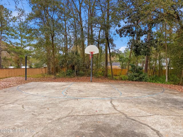 1109 SEATTLE SLEW Lane, Jacksonville, FL 32218