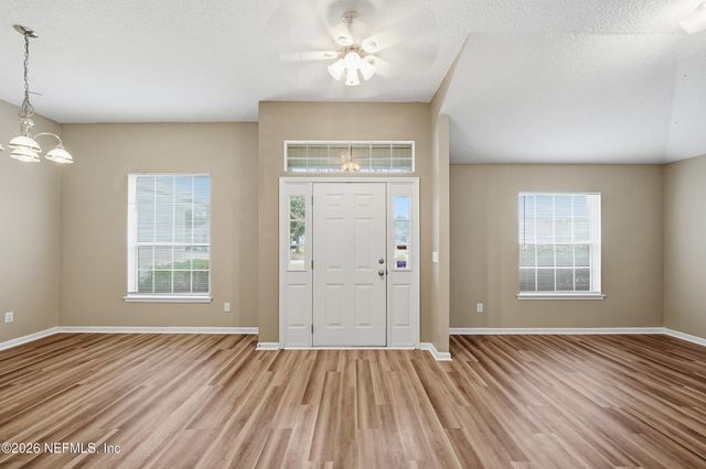 1109 SEATTLE SLEW Lane, Jacksonville, FL 32218