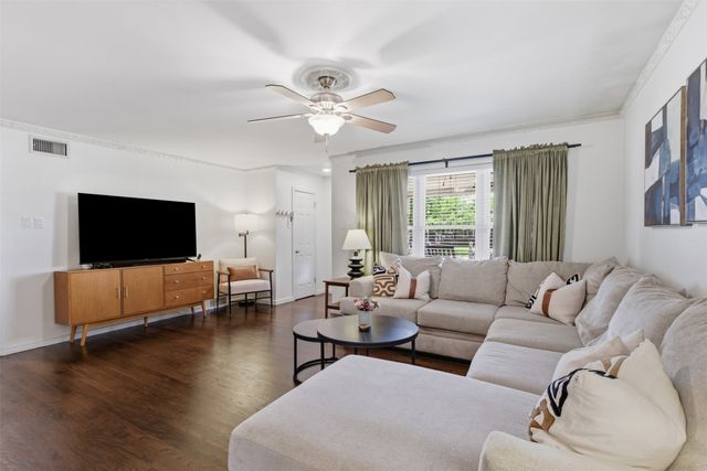 3241 Lockmoor Lane, Dallas, TX 75220