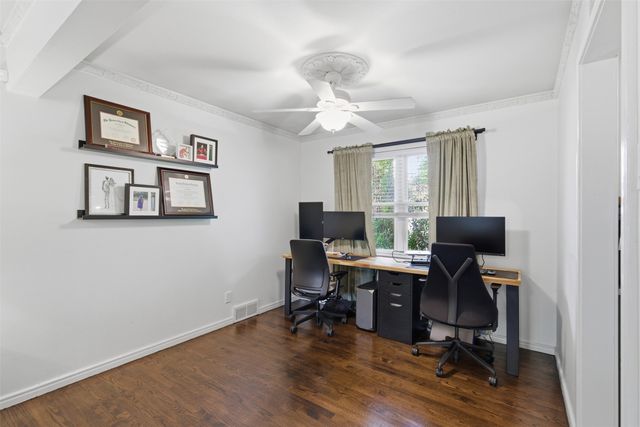 3241 Lockmoor Lane, Dallas, TX 75220