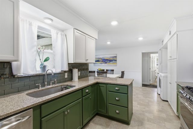 3241 Lockmoor Lane, Dallas, TX 75220