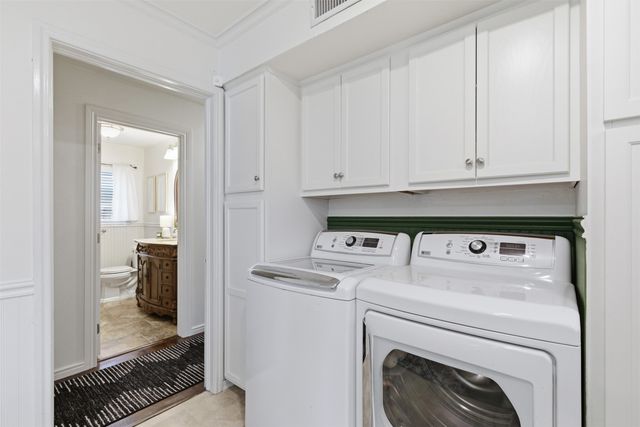 3241 Lockmoor Lane, Dallas, TX 75220