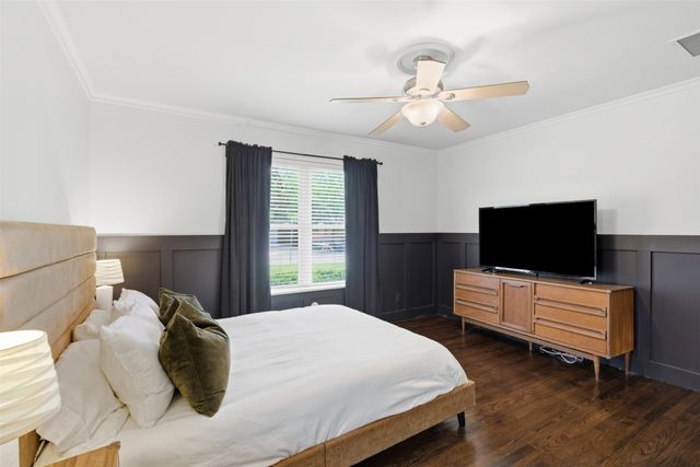 3241 Lockmoor Lane, Dallas, TX 75220