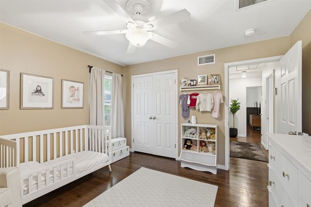 3241 Lockmoor Lane, Dallas, TX 75220