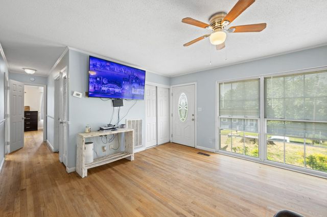 2385 Glengerrie Drive, Soddy Daisy, TN 37379