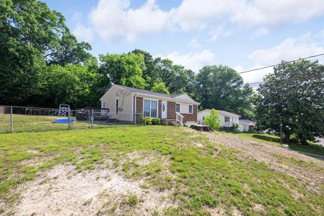 2385 Glengerrie Drive, Soddy Daisy, TN 37379
