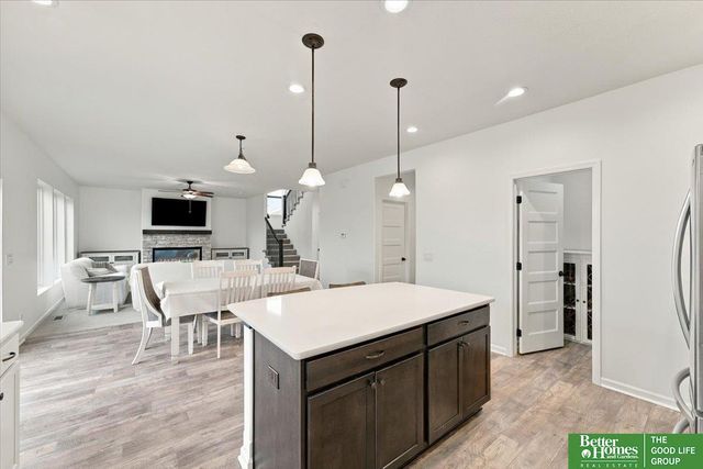 12920 S 54 Street, Papillion, NE 68133