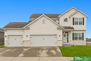 12920 S 54 Street, Papillion, NE 68133