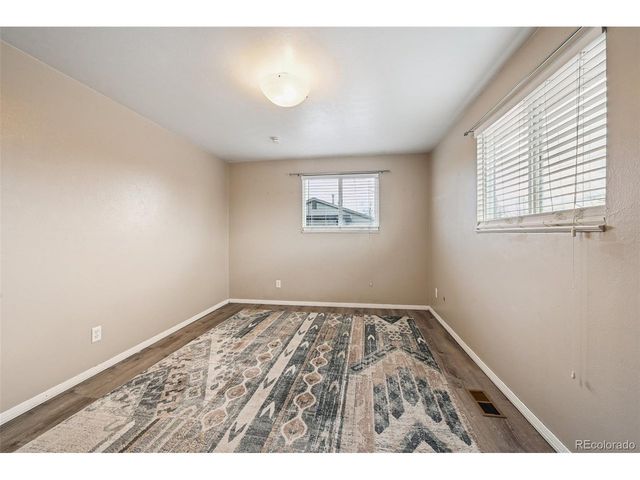 1556 S Field Ct, Lakewood, CO 80232