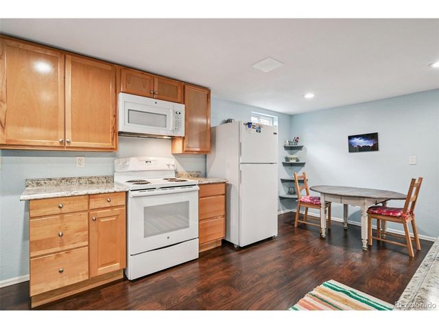 1556 S Field Ct, Lakewood, CO 80232