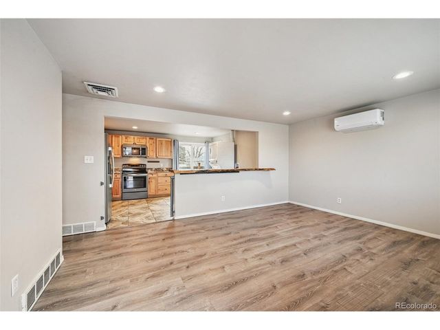 1556 S Field Ct, Lakewood, CO 80232