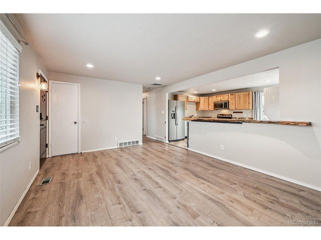 1556 S Field Ct, Lakewood, CO 80232