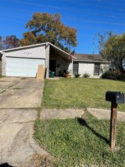 14463 Edenglen Drive, Houston, TX 77049