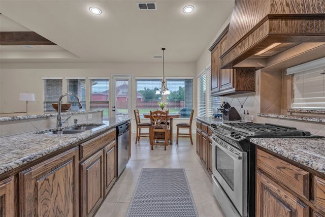 205 Adventus Court, Mansfield, TX 76063