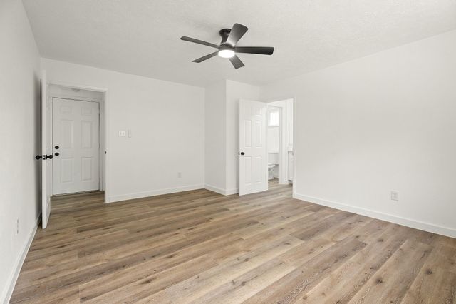 16114 Reseda Circle, Houston, TX 77062