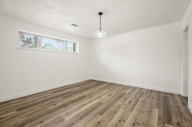 16114 Reseda Circle, Houston, TX 77062