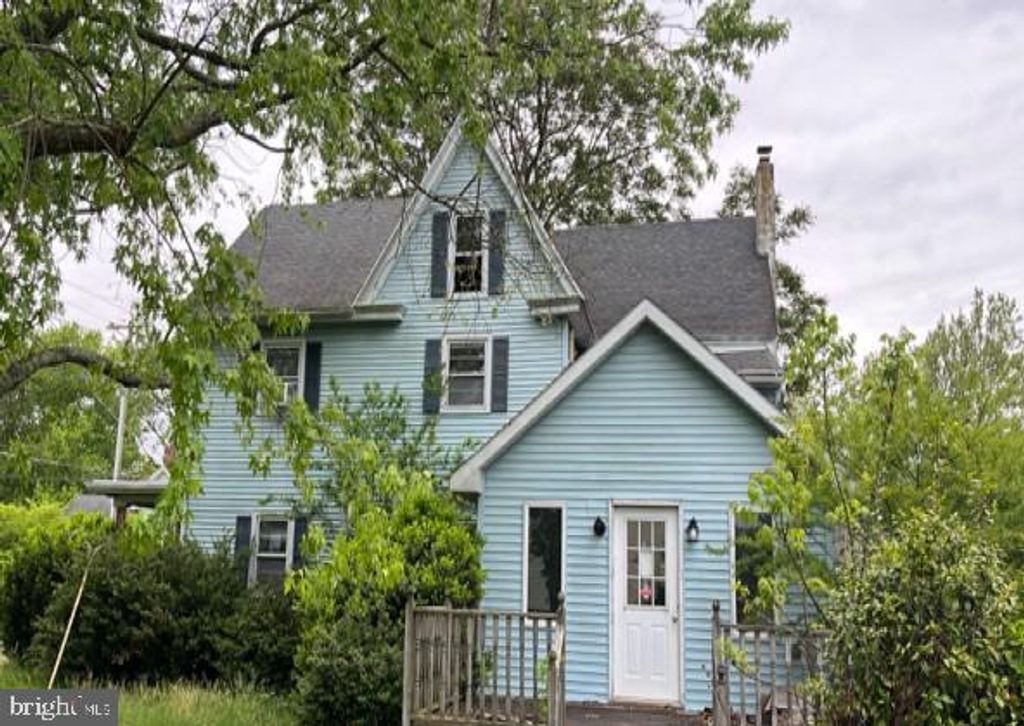 Image 2 of property listing at 5719 GEORGE ISLAND LANDING RD, Stockton, MD 21864