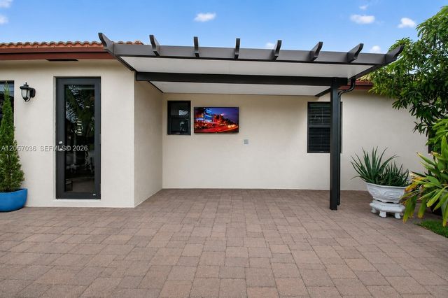 3616 SE 2nd Dr, Homestead, FL 33033