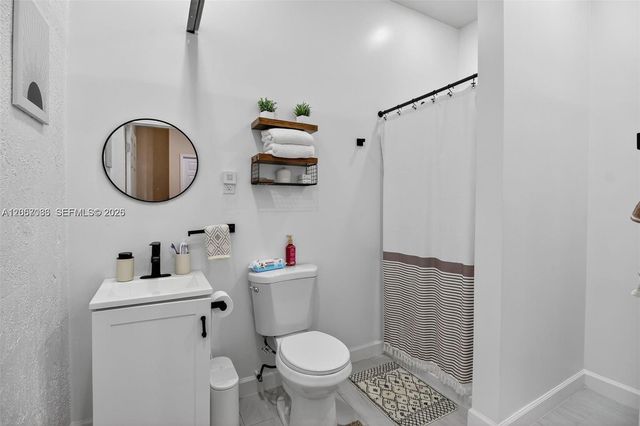 3616 SE 2nd Dr, Homestead, FL 33033