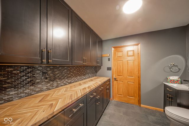 4541 N 200 E, Anderson, IN 46012