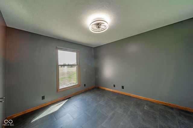 4541 N 200 E, Anderson, IN 46012