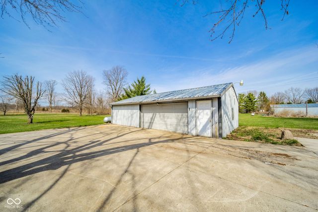 4541 N 200 E, Anderson, IN 46012